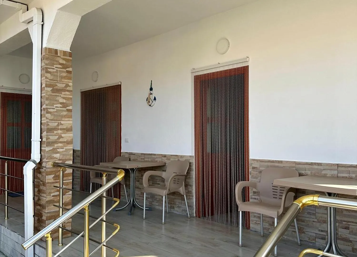 Davide'S Guesthouse Vlora
